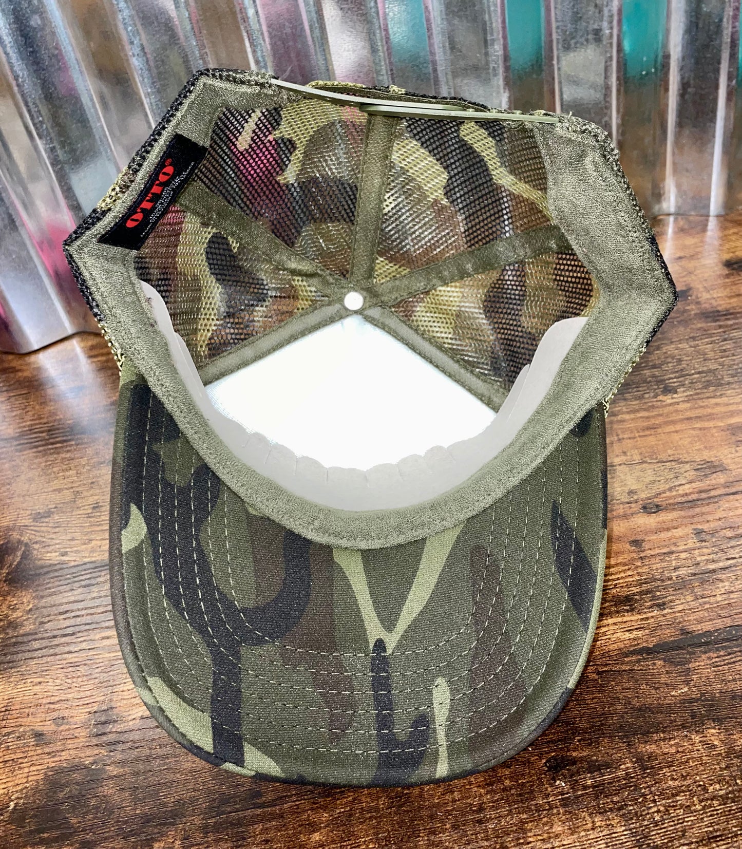 USA Flag Patch Women’s Trucker Hat Otto (Camo)